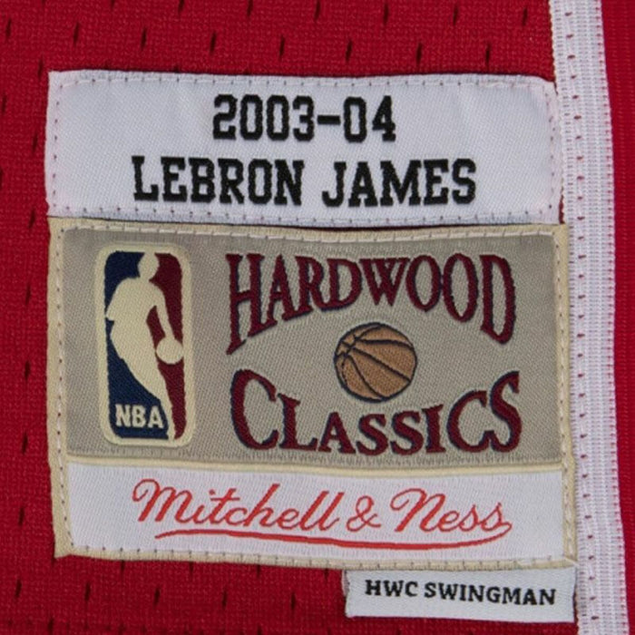 Basketball-T-Shirt Mitchell & Ness Lebron James Cleveland Cavaliers Rot